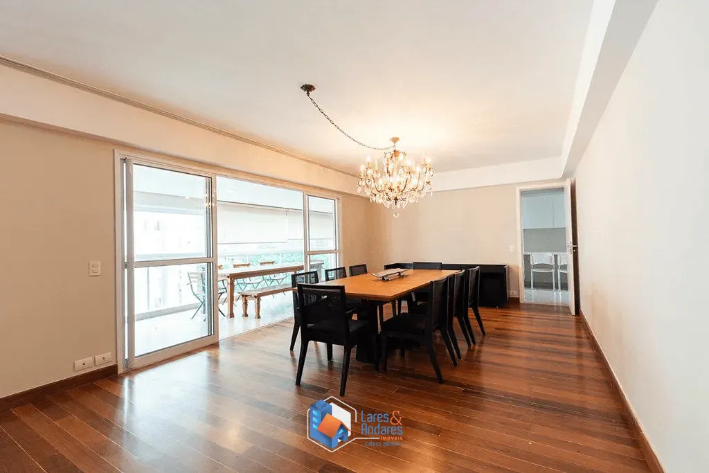 Apartamento, 3 quartos, 204 m² - Foto 1