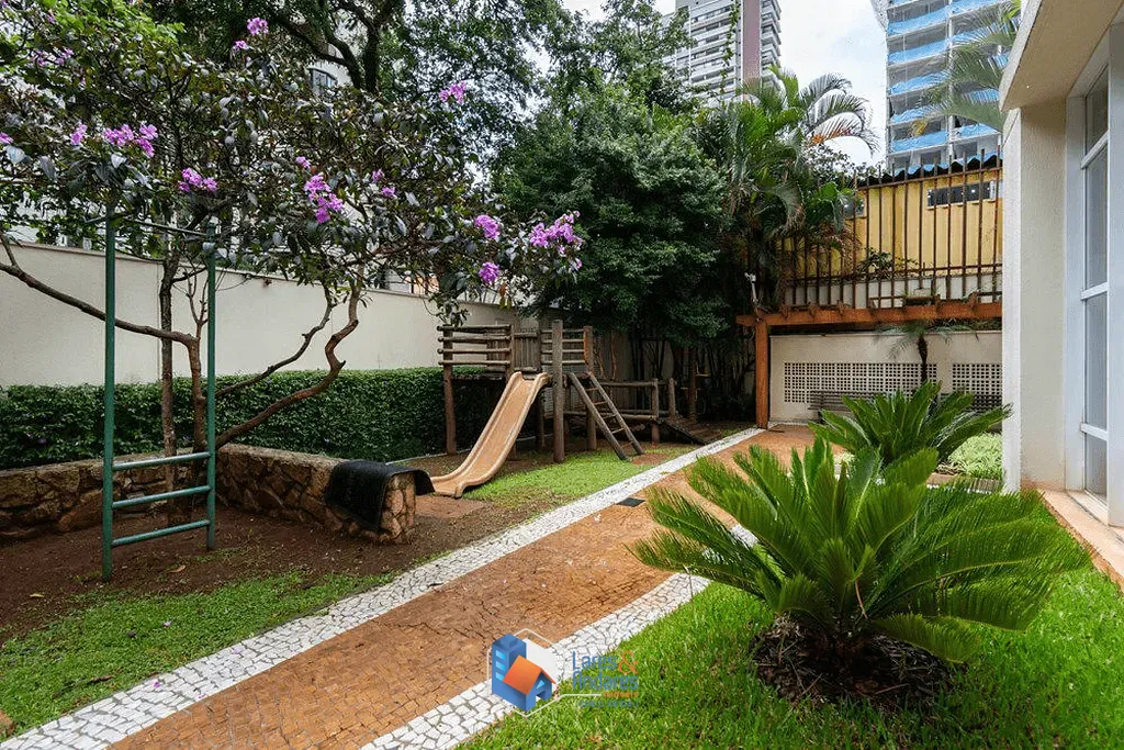 Apartamento, 3 quartos, 204 m² - Foto 2