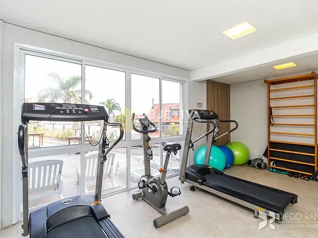 Apartamento 1 quarto e 4 banheiros, à venda, no bairro Jardim Sabará em Porto Alegre