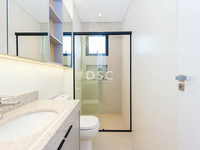 Apartamento 2 quartos e 2 banheiros, à venda, no bairro Bacacheri em Curitiba