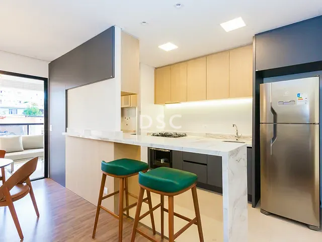 Cobertura / Penthouse 3 quartos e 4 banheiros, à venda, no bairro Bacacheri em Curitiba