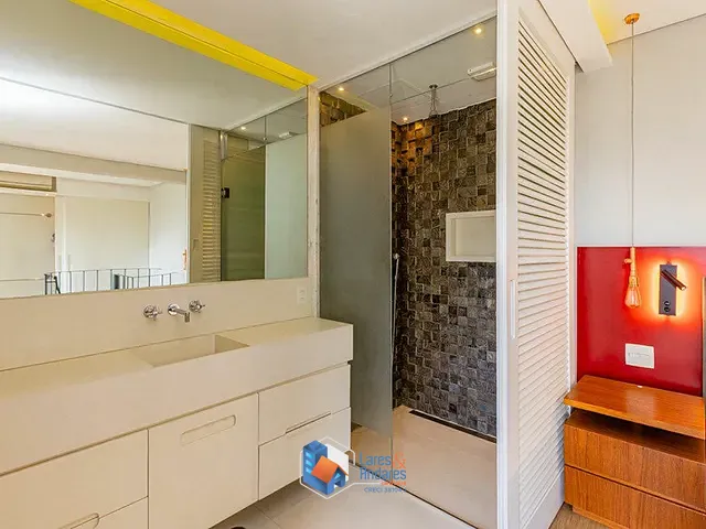 Apartamento 1 quarto e 2 banheiros, à venda, no bairro Itaim Bibi em São Paulo