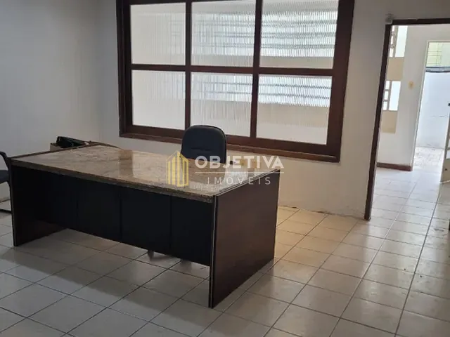 Loja à venda, no bairro Bom Fim em Porto Alegre