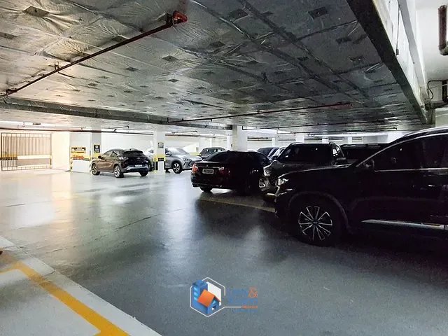 Sala à venda, no bairro Santa Cecília em São Paulo