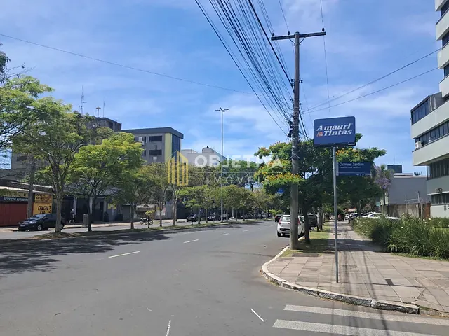 Sala à venda, no bairro Santana em Porto Alegre
