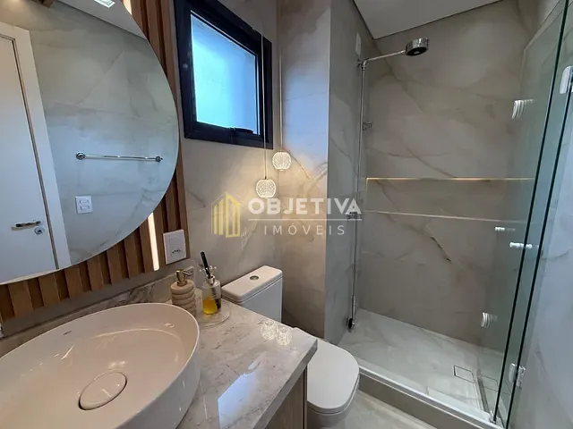Apartamento 2 quartos e 4 banheiros, à venda, no bairro Cristal em Porto Alegre