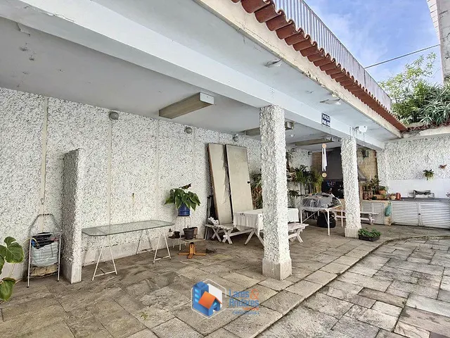 Casa 6 quartos e 8 banheiros, à venda, no bairro Cambuci em São Paulo