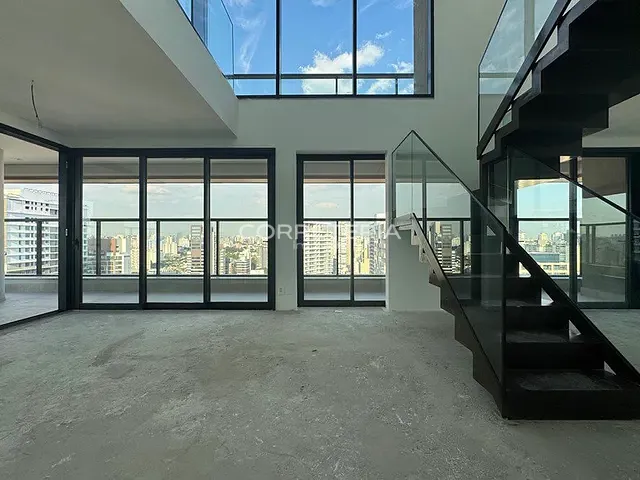 Cobertura / Penthouse 4 quartos e 6 banheiros, à venda, no bairro Moema em São Paulo