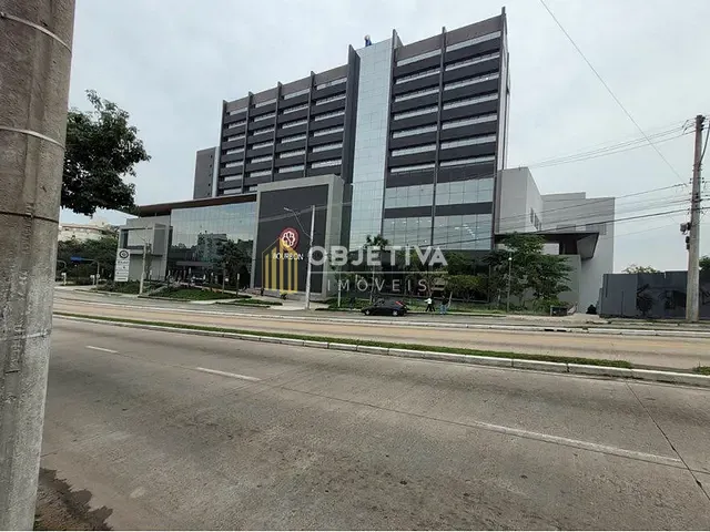Terreno à venda, no bairro Glória em Porto Alegre