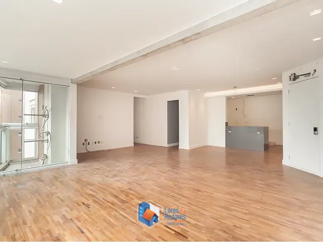 Apartamento 3 quartos e 5 banheiros, à venda, no bairro Vila Olímpia em São Paulo
