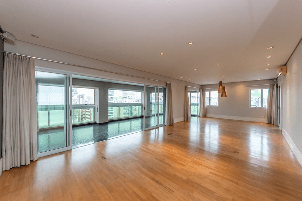 Apartamento à venda 4 Quartos 3 Suites 4 Vagas 233M² Vila Uberabinha São Paulo - SP