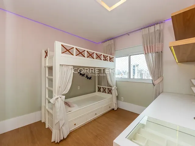 Apartamento 4 quartos e 5 banheiros, à venda, no bairro Vila Uberabinha em São Paulo