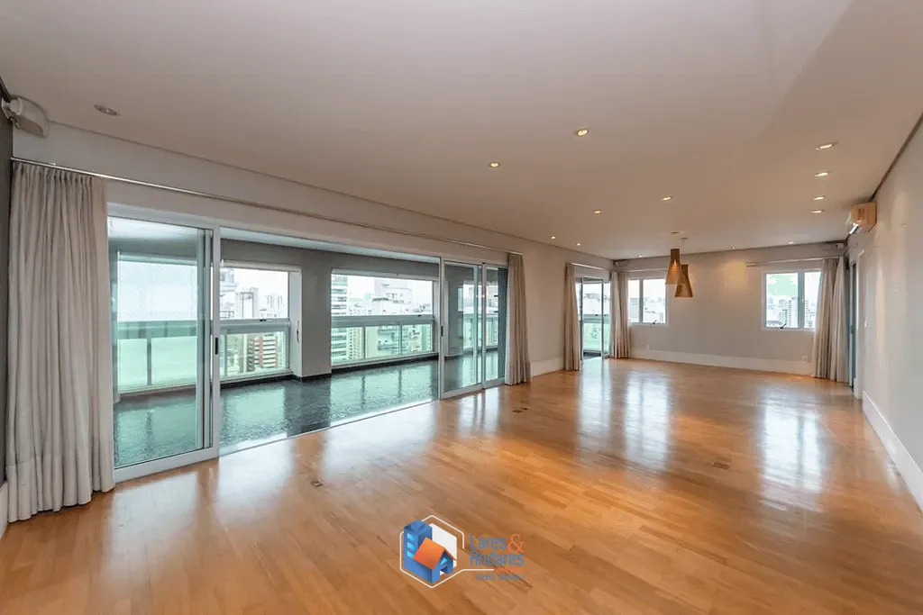 Apartamento, 4 quartos, 233 m² - Foto 1