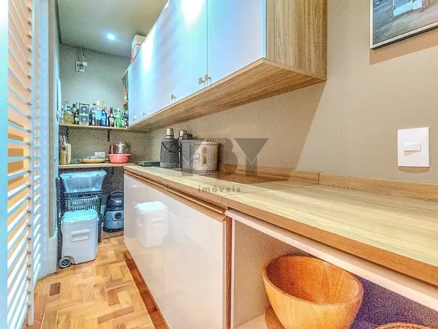 Apartamento 5 quartos e 5 banheiros, à venda, no bairro Bela Vista em São Paulo