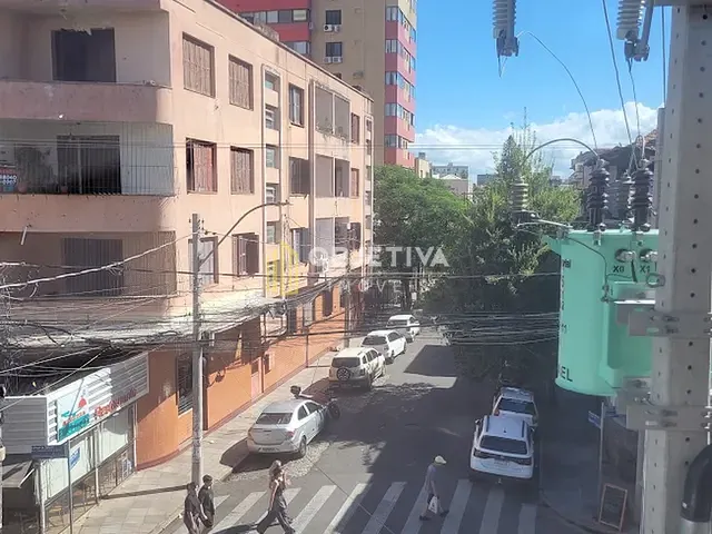 Apartamento 1 quarto e 1 banheiro, à venda, no bairro Cidade Baixa em Porto Alegre