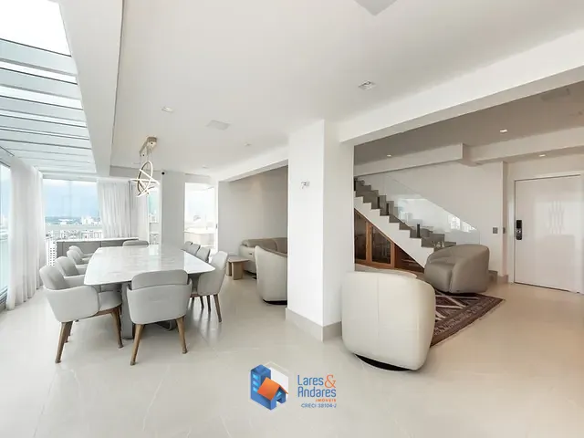 Cobertura / Penthouse 3 quartos e 4 banheiros, à venda, no bairro Bosque da Saúde em São Paulo