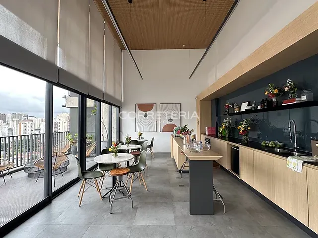 Apartamento 1 quarto e 1 banheiro, à venda, no bairro Itaim Bibi em São Paulo