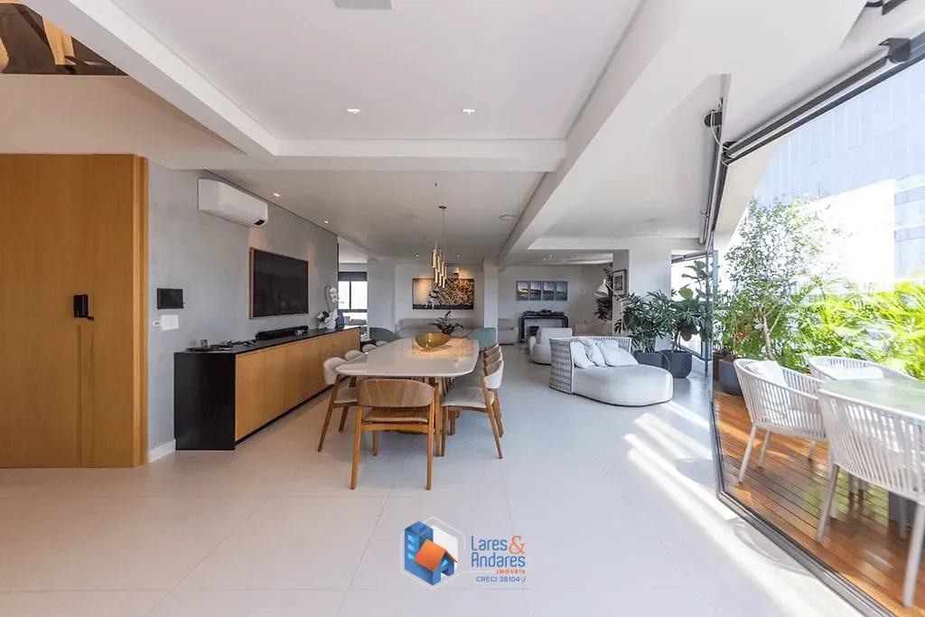 Apartamento, 4 quartos, 270 m² - Foto 1