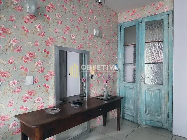 Casa 3 quartos e 5 banheiros, à venda, no bairro Floresta em Porto Alegre