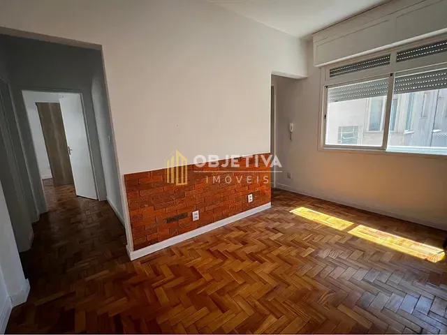 Apartamento 2 quartos e 1 banheiro, à venda, no bairro Cidade Baixa em Porto Alegre