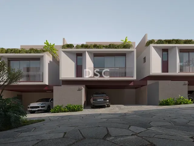 Casa 3 quartos e 4 banheiros, à venda, no bairro Jardim Social em Curitiba