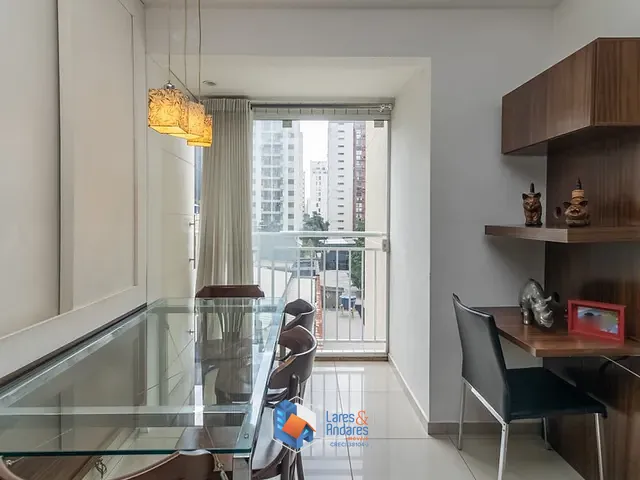Apartamento 2 quartos e 1 banheiro, à venda, no bairro Itaim Bibi em São Paulo