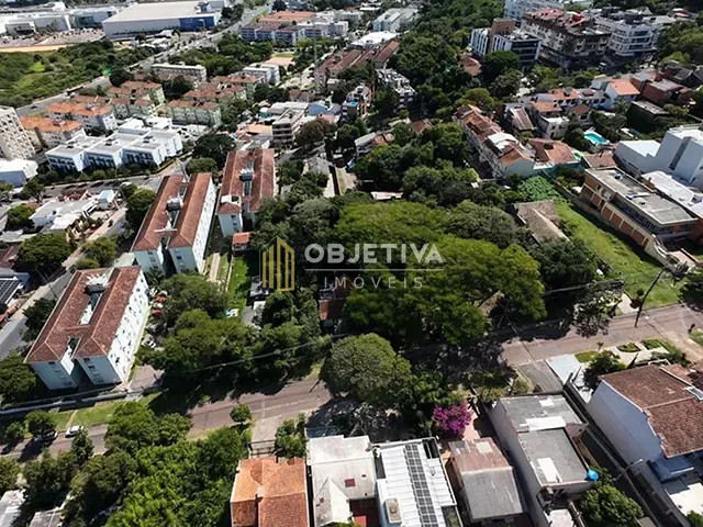 Terreno à venda, no bairro Cristal em Porto Alegre