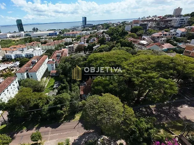 Terreno à venda, no bairro Cristal em Porto Alegre
