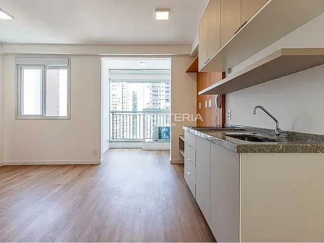 Studio 1 quarto e 1 banheiro, à venda, no bairro Vila Andrade em São Paulo