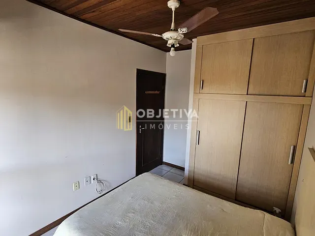 Casa 4 quartos e 4 banheiros, à venda, no bairro Santo Antônio em Porto Alegre
