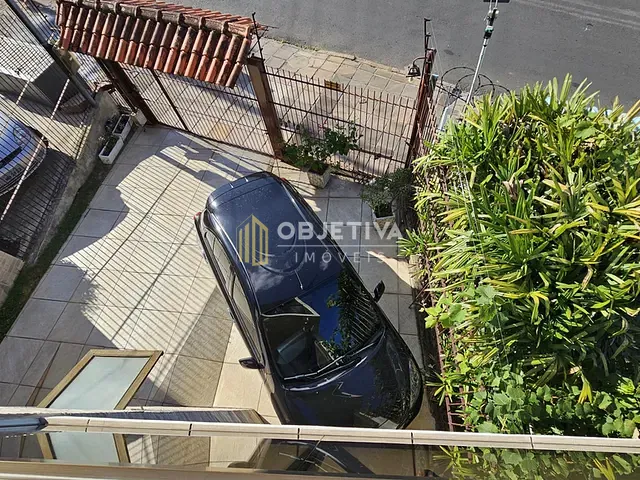 Casa 4 quartos e 4 banheiros, à venda, no bairro Santo Antônio em Porto Alegre
