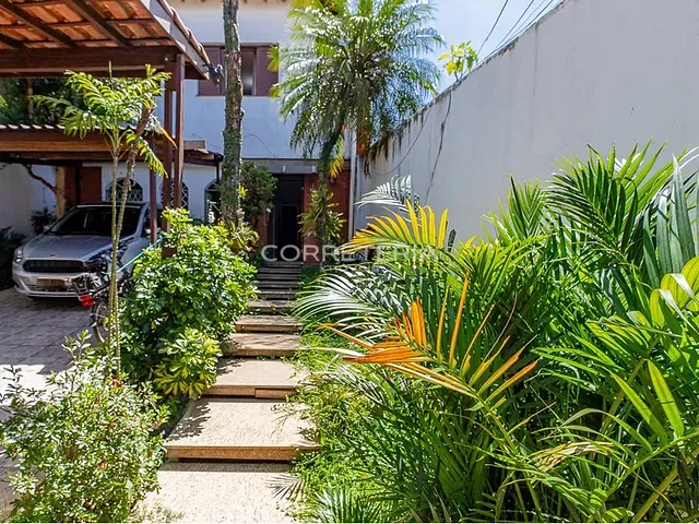 Casa 3 quartos e 4 banheiros, à venda, no bairro Jabaquara em São Paulo