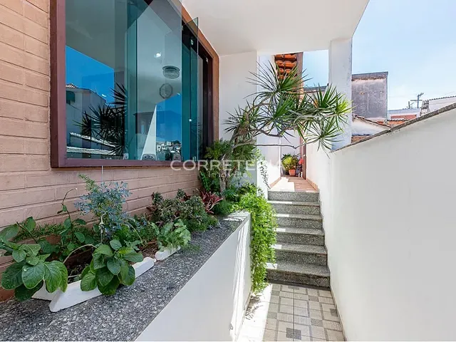 Casa 3 quartos e 4 banheiros, à venda, no bairro Jabaquara em São Paulo