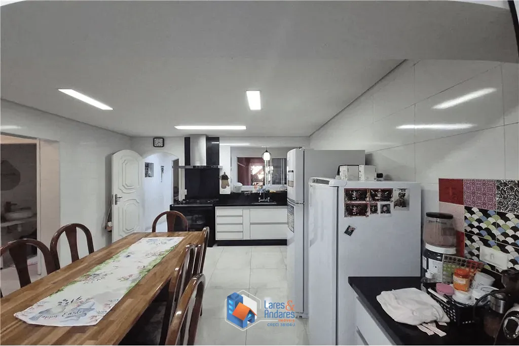 Casa, 2 quartos, 180 m² - Foto 3