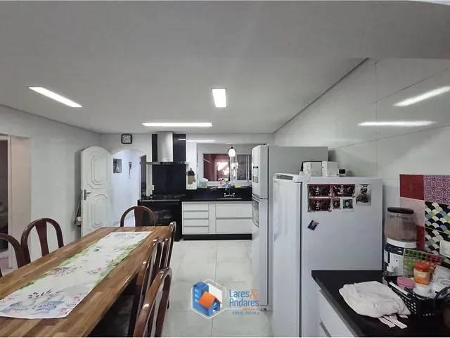 Casa 2 quartos e 3 banheiros, à venda, no bairro Vila Tolstoi em São Paulo