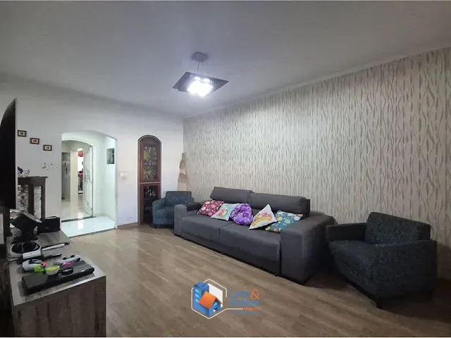 Casa 2 quartos e 3 banheiros, à venda, no bairro Vila Tolstoi em São Paulo