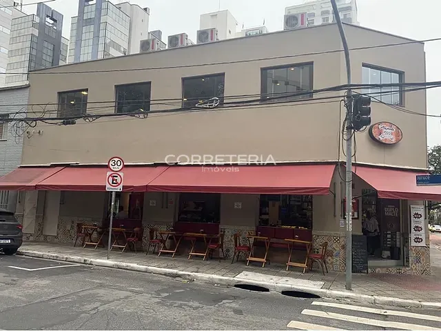 Loja à venda, no bairro Indianópolis em São Paulo