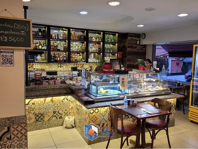 Loja à venda, no bairro Indianópolis em São Paulo