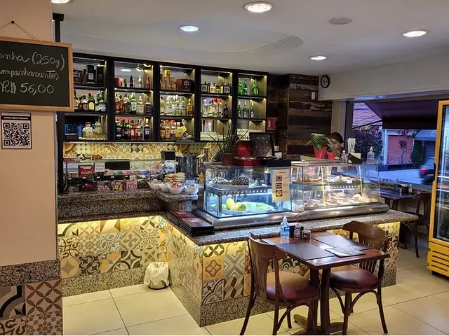 Loja à venda, no bairro Indianópolis em São Paulo