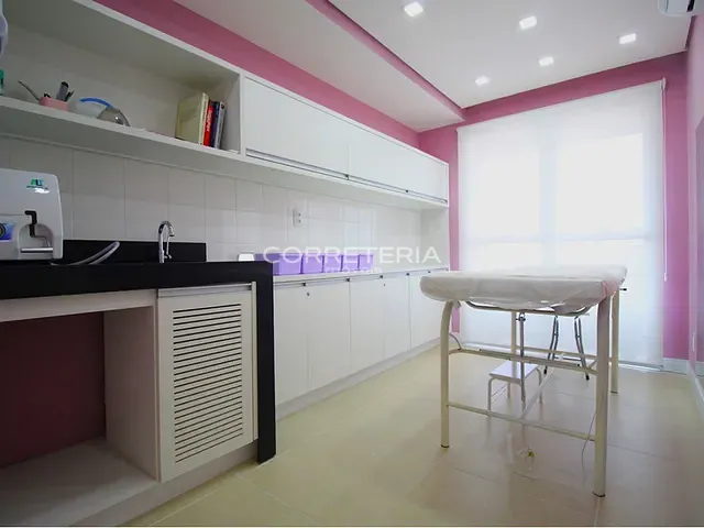 Sala à venda, no bairro Jabaquara em São Paulo