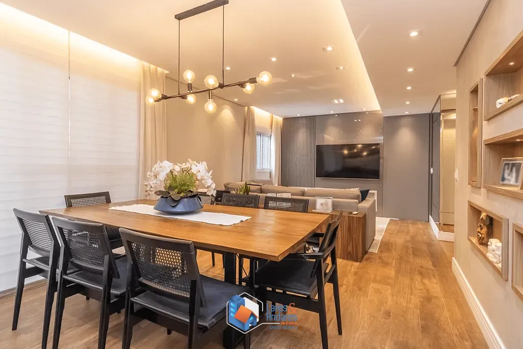 Apartamento, 3 quartos, 140 m² - Foto 1