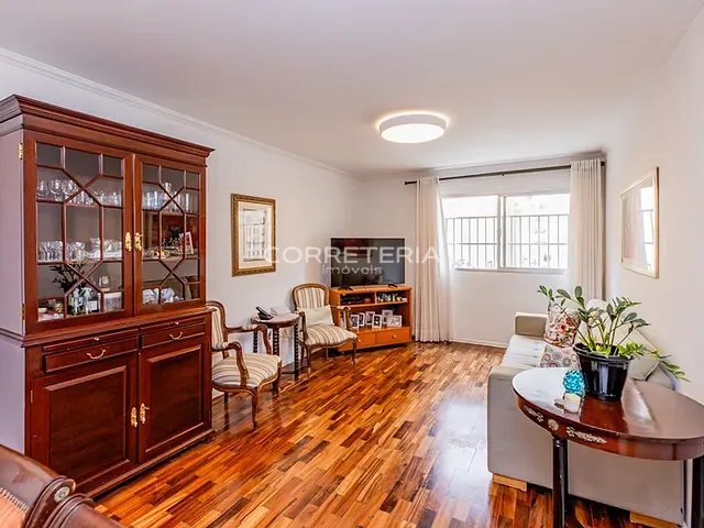Apartamento 3 quartos e 2 banheiros, à venda, no bairro Itaim Bibi em São Paulo