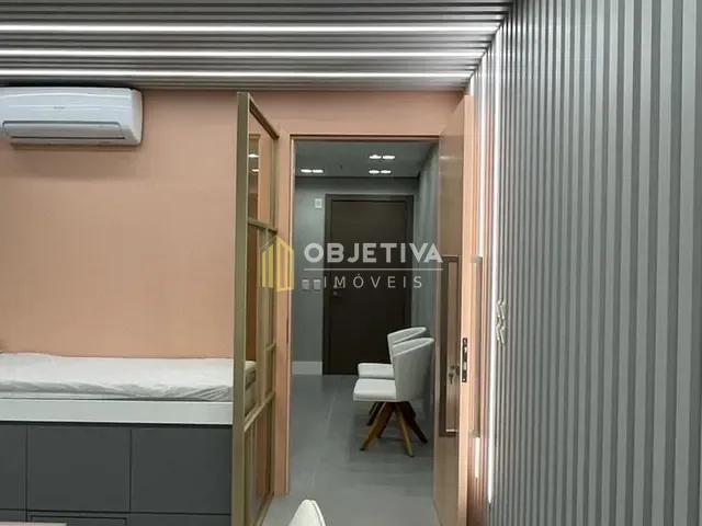 Sala à venda, no bairro Praia de Belas em Porto Alegre