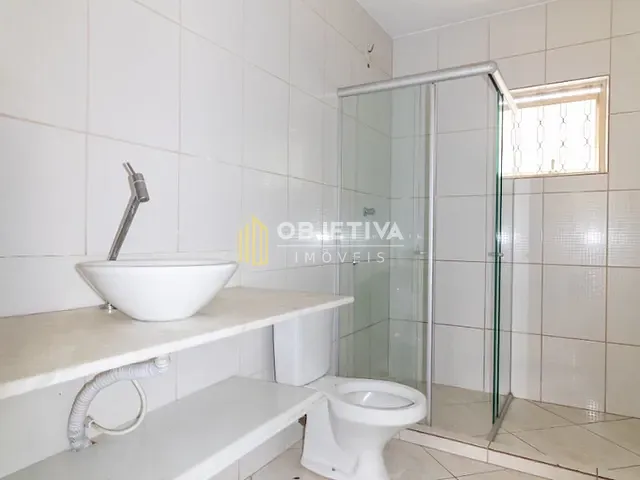 Casa 5 quartos e 5 banheiros, à venda, no bairro Petrópolis em Porto Alegre
