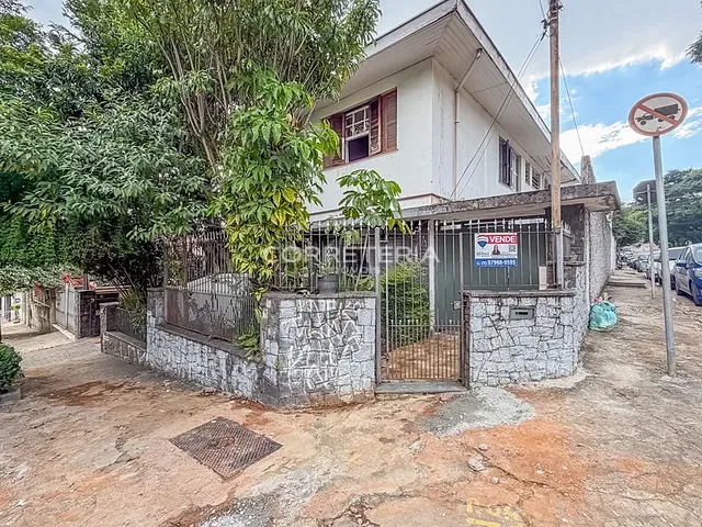 Casa 3 quartos e 2 banheiros, à venda, no bairro Vila Madalena em São Paulo