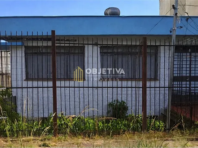 Casa 3 quartos e 3 banheiros, à venda, no bairro Petrópolis em Porto Alegre