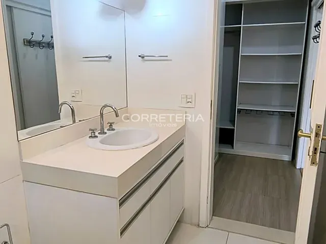 Apartamento 3 quartos e 3 banheiros, à venda, no bairro Itaim Bibi em São Paulo