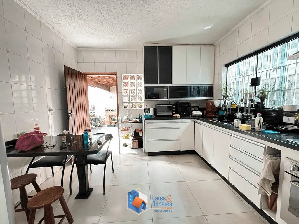 Casa, 3 quartos, 250 m² - Foto 48