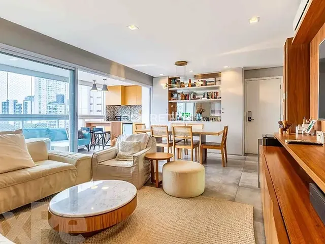 Apartamento 3 quartos e 3 banheiros, à venda, no bairro Vila Olímpia em São Paulo