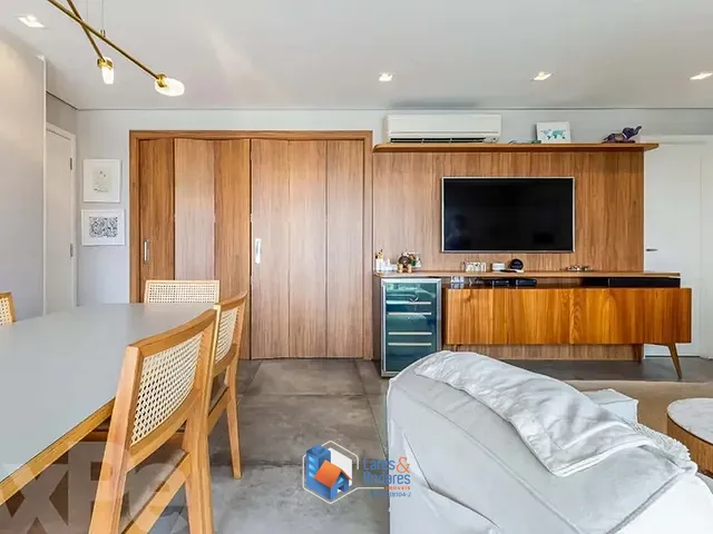 Apartamento 3 quartos e 3 banheiros, à venda, no bairro Vila Olímpia em São Paulo